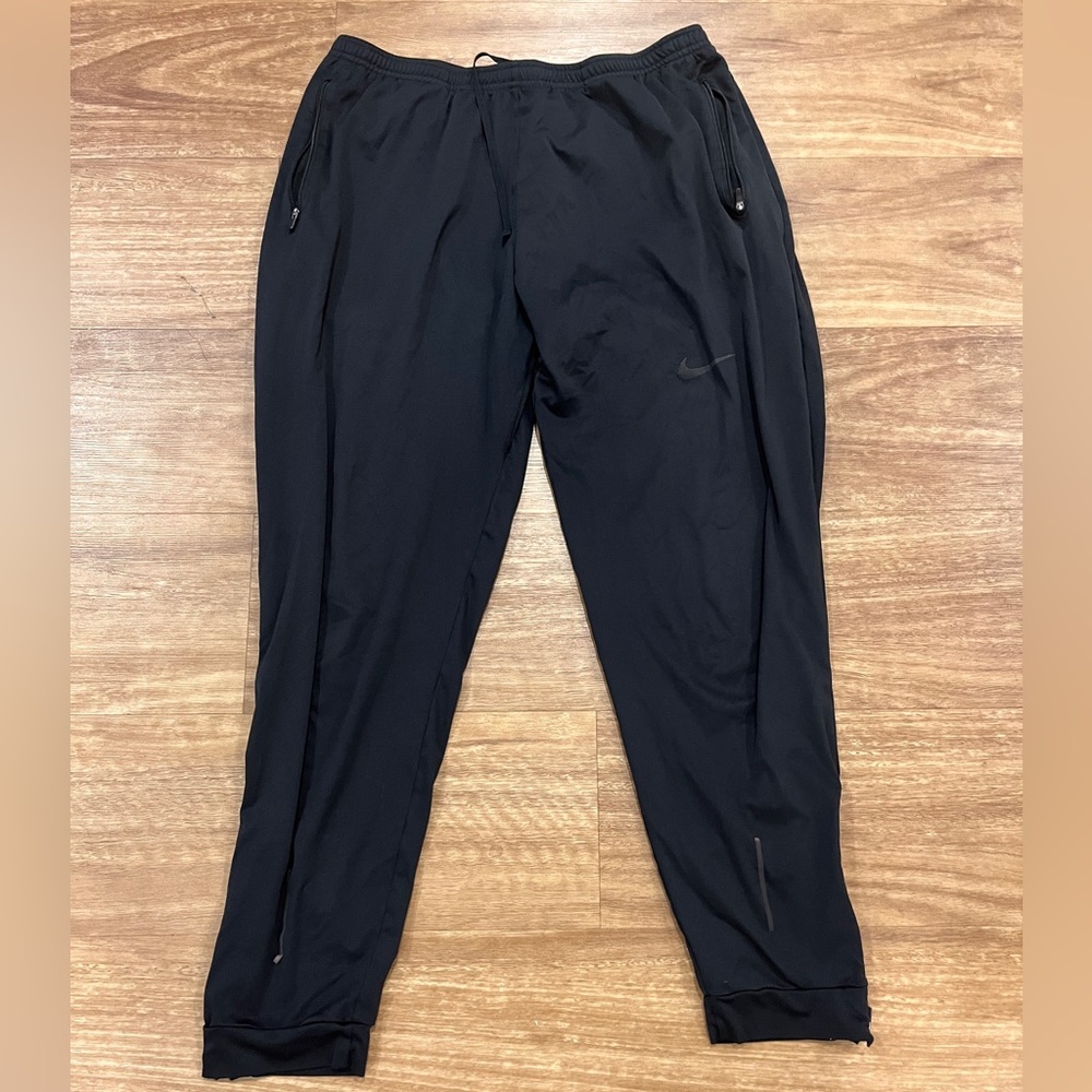 Nike Black Men's Jogger Sweatpants
